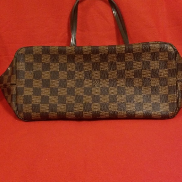 !!SOLD!! Pre-owned Louis Vuitton Neverfull MM - Picture 3 of 8